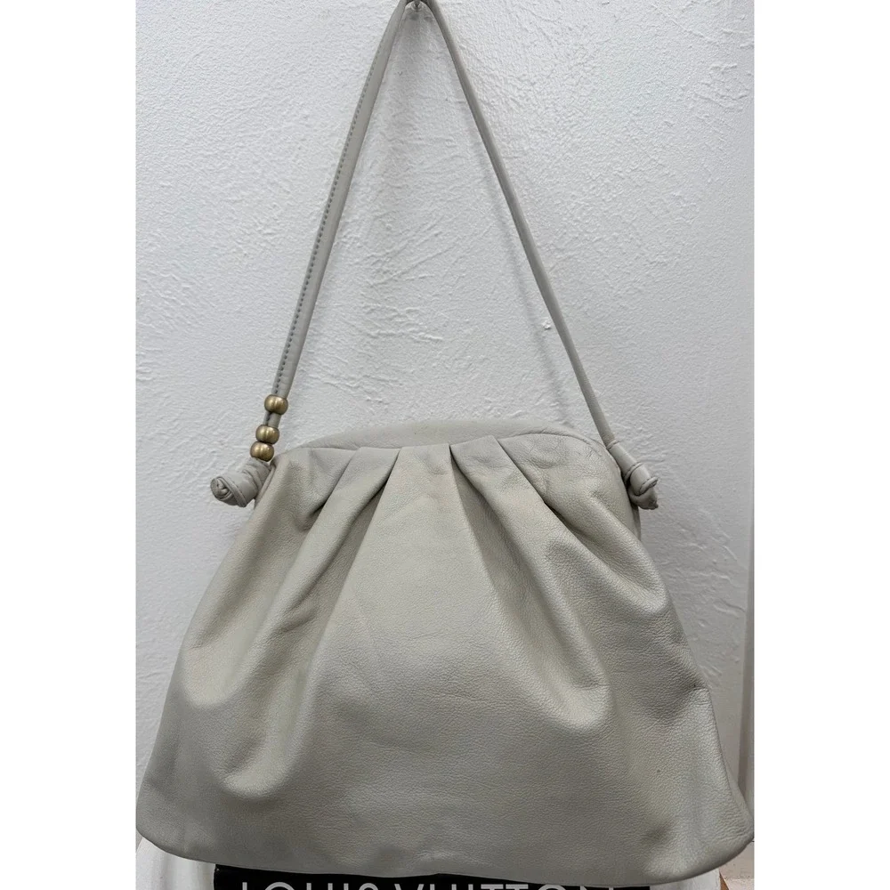 HOBO International Gray Leather Pleated Shoulder Bag Slouchy Purse Dust Bag